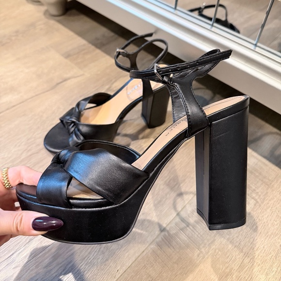 Marc Fisher Black Platform Block Heel Sandals – Size 7.5M - Picture 1 of 7